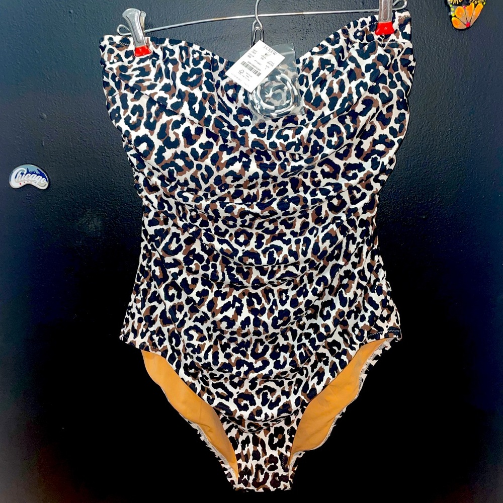 •J. CREW• Large : One piece suit!